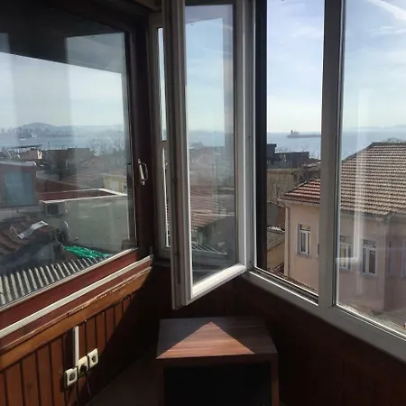 Divan Wooden 이스탄불