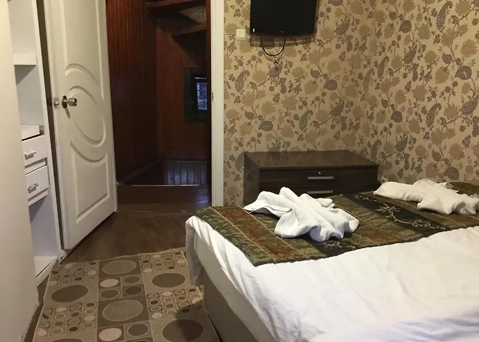 Divan Wooden לינה וארוחת בוקר 2*