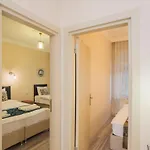 Divan Wooden