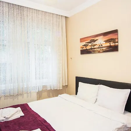 Divan Wooden Oda ve Kahvaltı 2*