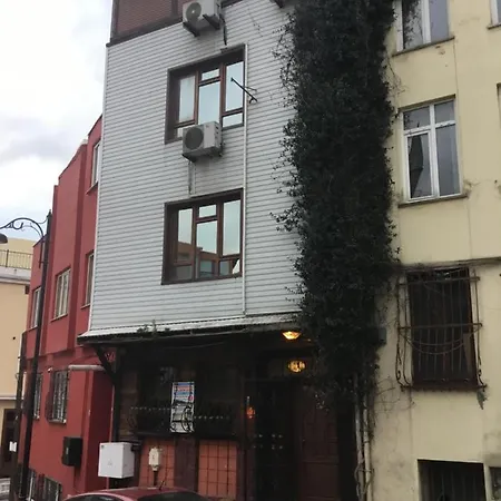 Divan Wooden Bed & Breakfast Istanbul